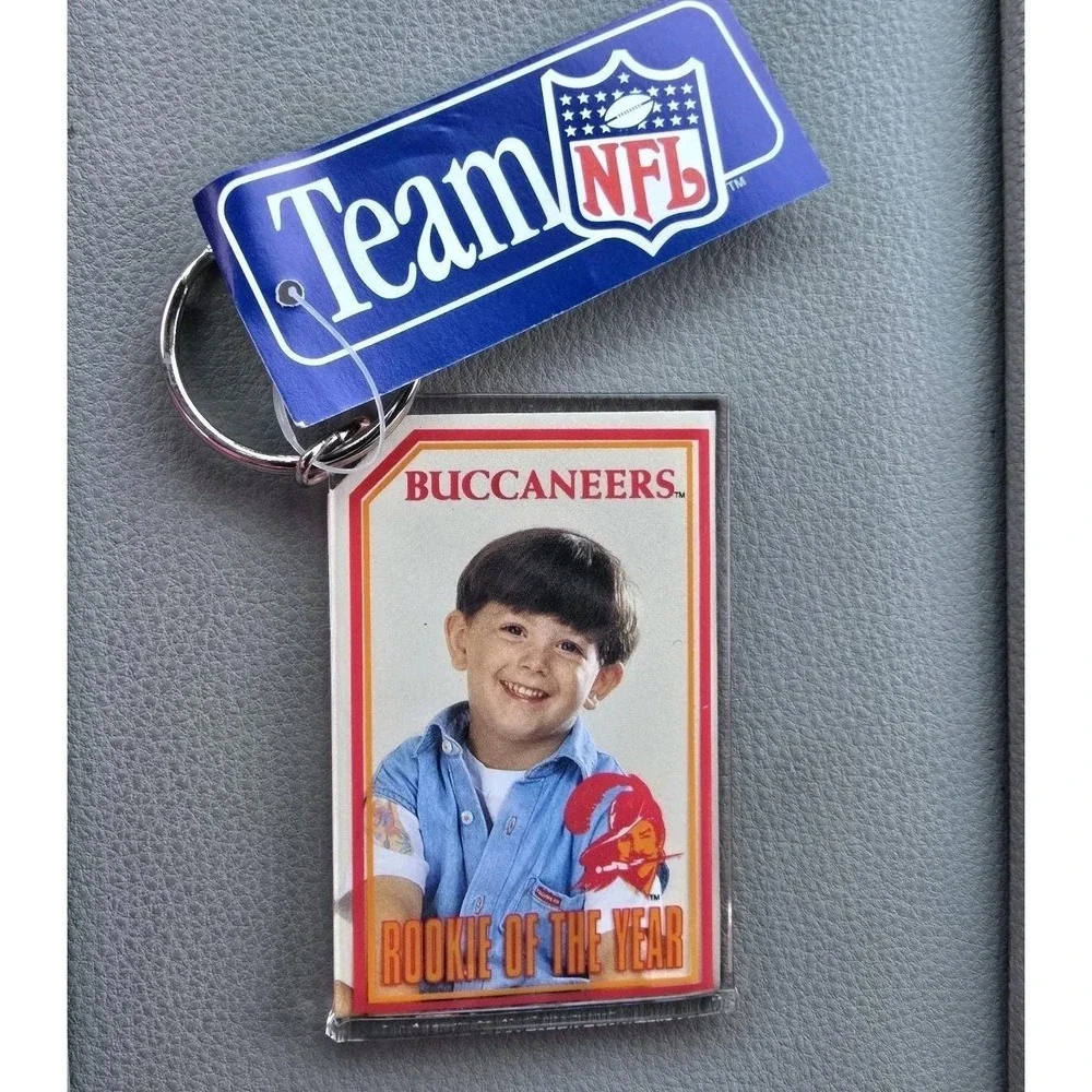 Vintage Tampa Bay Buccaneers Keychain Father's Day Rookie 1993 Team NFL